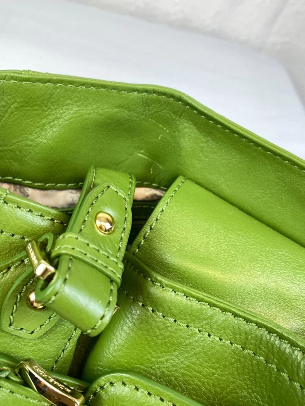 Michael Kors Hamilton Green Leather Satchel | Buckle Top Handle | 💚Brenna - Picture 12 of 13